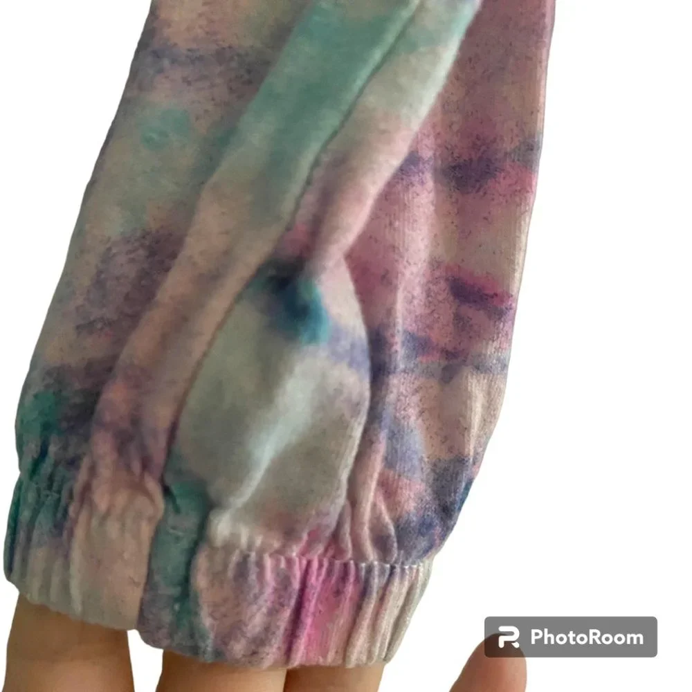 Girls First girl's long sleeve Be Kind Tie‎ Dye shirt sz 5
